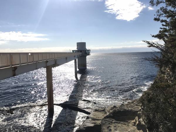 かつうら海中公園　海中展望塔