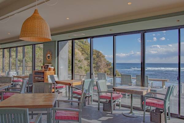 edén（エデン）