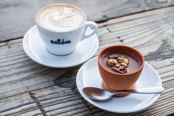 edén（エデン）