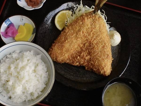 鯨肉･くじらのたれの老舗 ハクダイ食品