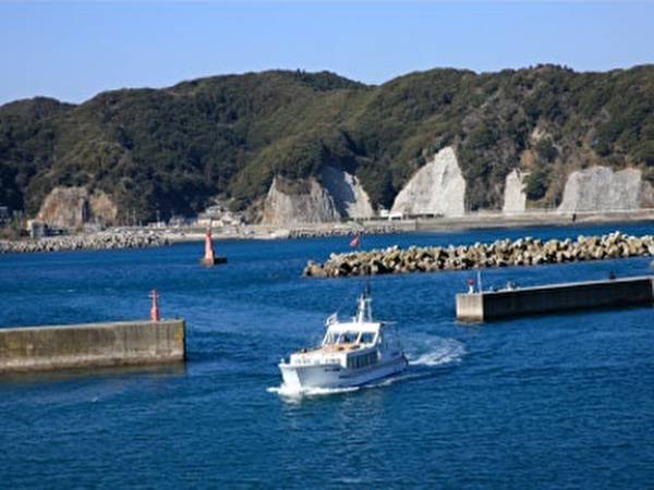 鯛の浦遊覧船 ～特別天然記念物タイの生息地～