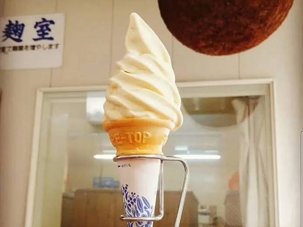 小泉酒造ｿﾑﾘｴﾊｳｽ 酒匠の館